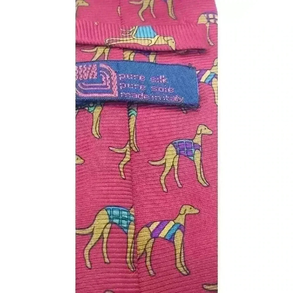 Vintage Neck Tie Cherey Red Silk Dogs Wearing Sweaters Pure Silk Made Italy - Picture 7 of 7